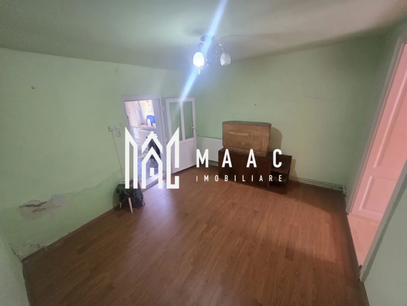 Apartament 2 camere la casa GARAJ Pivnita Zona Garii