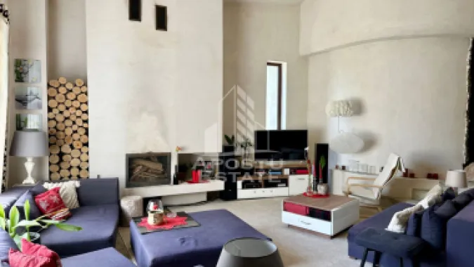 Casa individuala cu 6 camere in Dumbravita