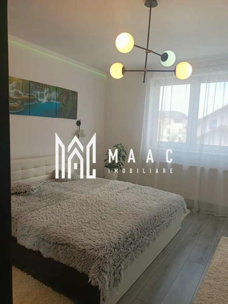 Casă 3 camere I Utilată I Curte I Parcare I Arhitecților - Vă propunem spre închiriere o casă modernă, cu regim de înălțime P+E+M, ideală pentru cei care caută un ambient confortabil și rafinat. Caracteristici principale: Suprafață utilă: 87 mp + 40 mp mansardă neamenajată, perfectă pentru depozitare. Curte privată: 60 mp amenajată cu spațiu verde și zonă de relaxare. Clasă energetică A: Costuri reduse la încălzire pentru eficiență maximă. Compartimentare optimizată: Parter: Living spațios și luminos, ideal pentru relaxare. Bucătărie separată, mobilată și utilată modern. Baie de serviciu. Debara pentru depozitare. Etaj: Două dormitoare spațioase, fiecare cu acces pe balcon. Baie generoasă dotată cu cadă și cabină de duș. Mansardă: 40 mp open space, potrivit pentru depozitare, uscare rufe etc. Facilități suplimentare: Loc de parcare în curte și în fața casei. Finisaje premium pentru un confort sporit. Zonă liniștită și verde, cu acces rapid la transport public. Magazine în apropiere: Kaufland, Lidl și alte puncte de interes. Proprietate disponibilă pentru închiriere începând cu data de 8 martie 2026. Pentru mai multe detalii sau programarea unei vizionări, contactați-ne specificând ID CP2902604! O locuință ideală pentru un stil de viață modern și relaxant! }}