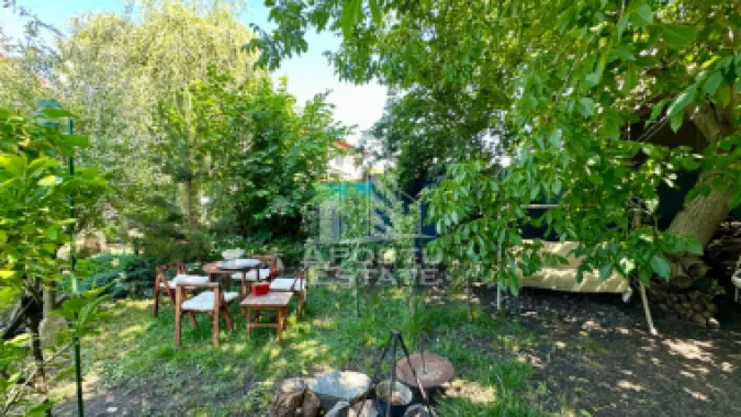 Casa individuala cu 6 camere in Dumbravita