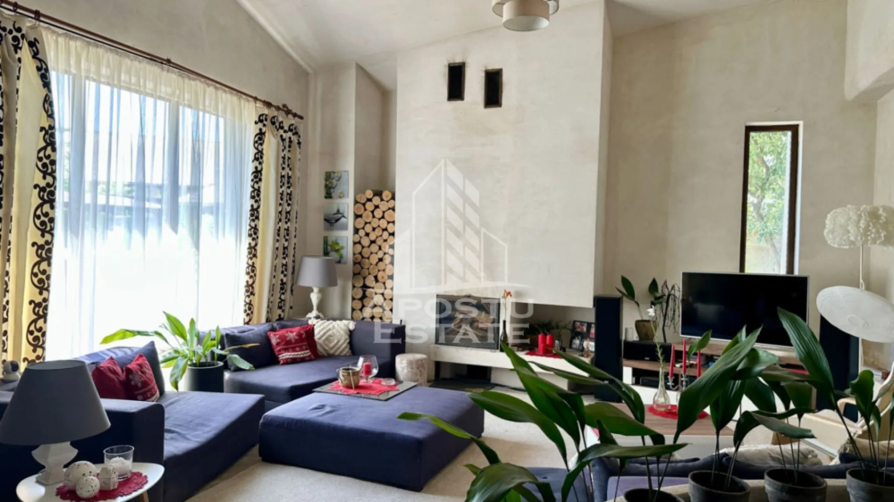 Casa individuala cu 6 camere in Dumbravita