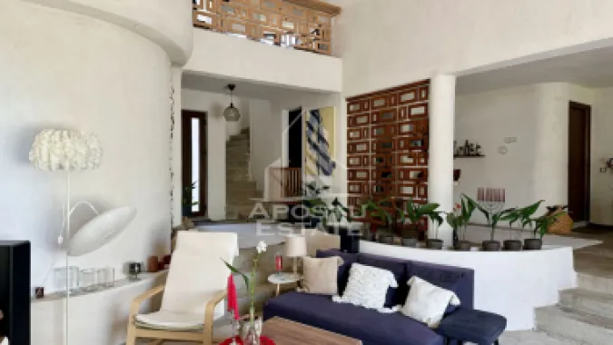 Casa individuala cu 6 camere in Dumbravita