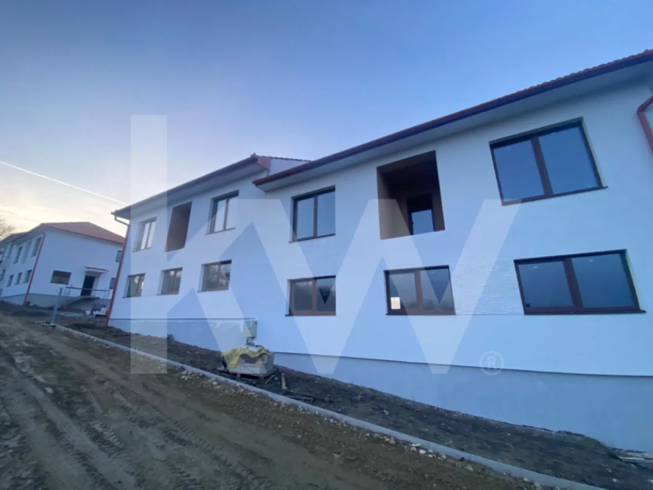 Casă 4 camere modernă construită corect în Kleine Residenz Sibiu