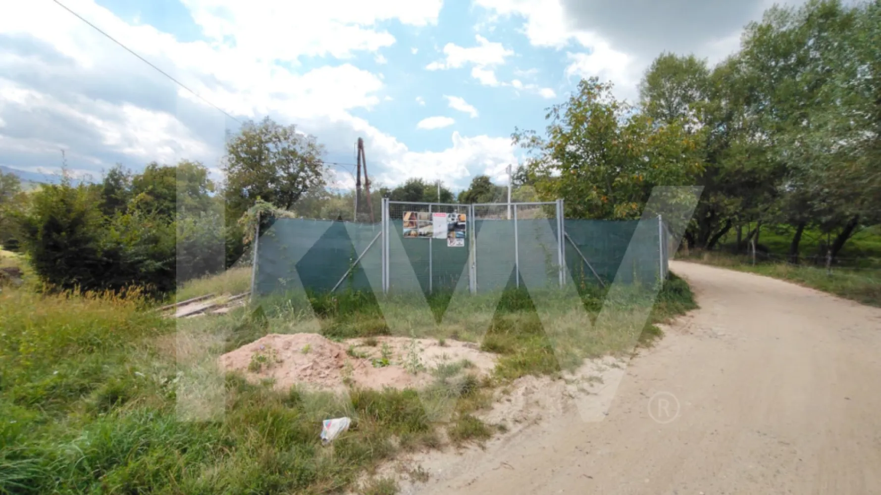 Teren Intravilan de vanzare -Tropinii Rasinari 565 mp
