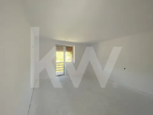 Casa singur in curte 4 camere teren 250mp Sibiu Cisnadie FINALIZATA