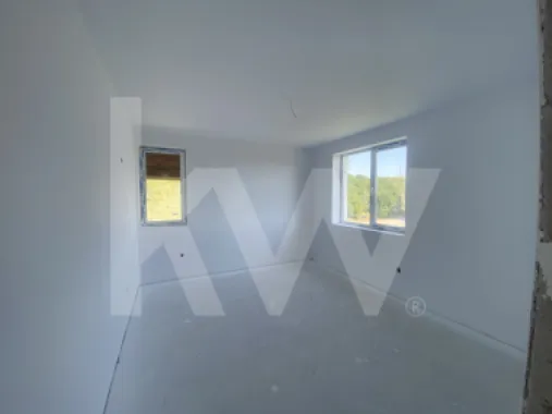 Casa singur in curte 4 camere teren 250mp Sibiu Cisnadie FINALIZATA