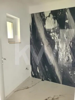 Casa insiruita, 4 camere - zona Micesti Alba Iulia