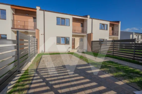 Casă înșiruită, 5 camere - Sebeș , Drumul Petreștiului