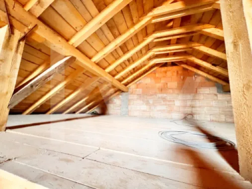 De vânzare casă tip duplex cu terasă, curte și anexă în Selimbăr, Sibiu