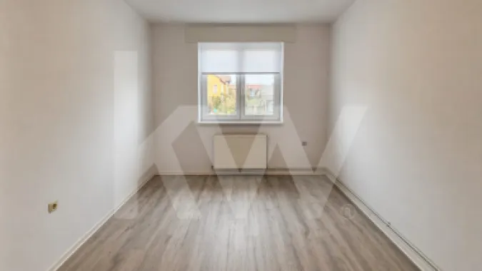 Apartament la casa 4 camere de închiriat – la 5 minute de Parcul Sub Arini