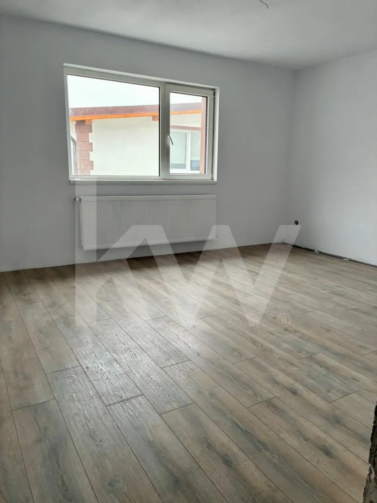 Apartament la casa zona Turnisor!
