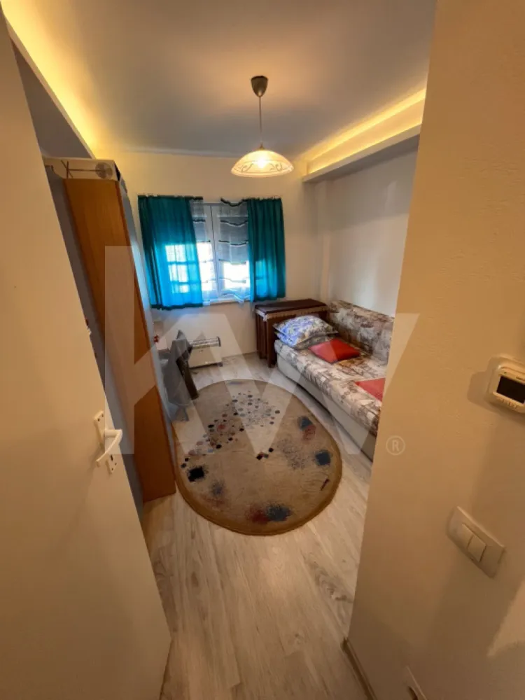 Apartament cu 4 camere mobilat utilat in Vasile Aaron 81 mp