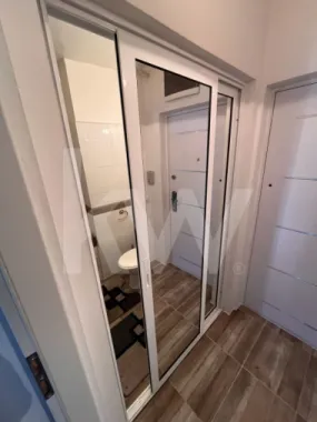 Apartament cu 4 camere mobilat utilat in Vasile Aaron 81 mp