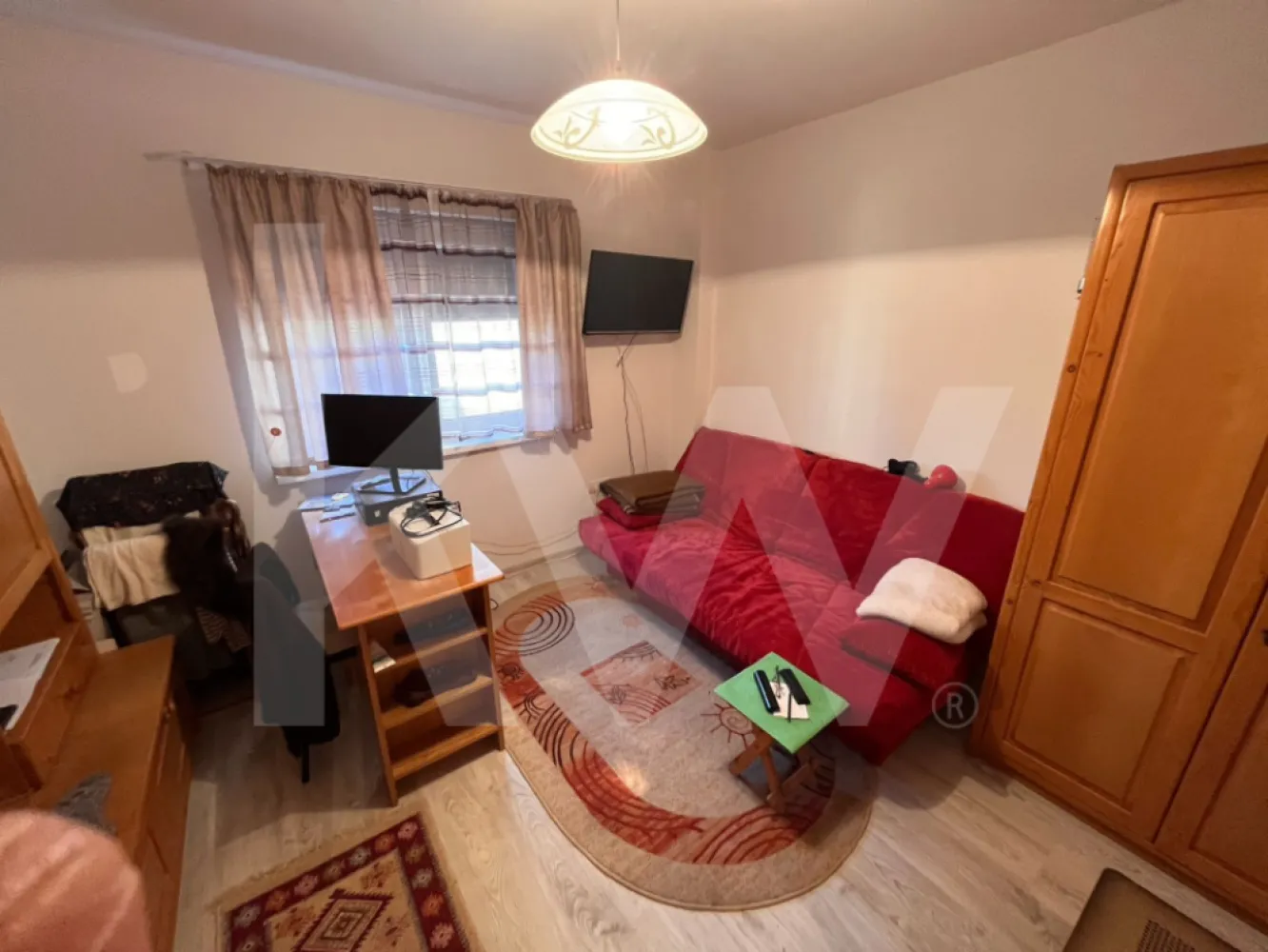 Apartament cu 4 camere mobilat utilat in Vasile Aaron 81 mp
