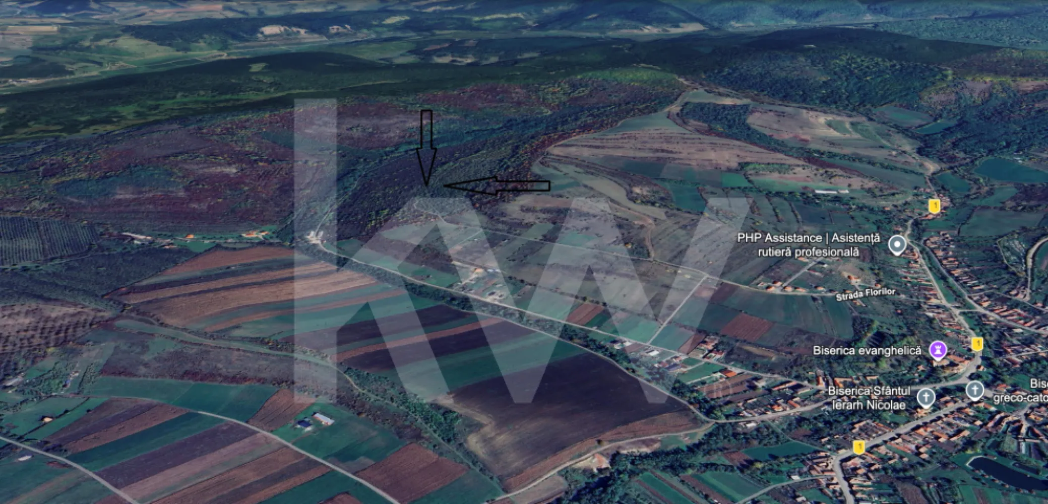 Teren Extravilan de vânzare, Hamba (Sibiu), 38.400 mp (3,84 ha), Pret competitiv - Oportunitate unică de investiție într-un teren extravilan de 3,8 ha, la doar 10 km de Sibiu – ideal pentru parc fotovoltaic sau alte dezvoltări economice. 
Comision 0%
Preț competitiv: 8 €/mp
Descrierea proprietății
-	Suprafață: 38.400 mp (3,84 ha)
-	Localizare: Hamba, la 10 km de Sibiu (acces rapid la oraș, drumuri județene, autostrada)
-	Utilități: Stâlp de electricitate la aprox. 500 m (facilitează racordarea la rețea)
-	Tip teren: Extravilan, pretabil pentru investiții în energie verde și alte proiecte economice
 
Puncte forte pentru investiție
-	Proximitatea față de Sibiu: piață în dezvoltare, infrastructură bună, forță de muncă disponibilă.
-	Potrivit pentru panouri fotovoltaice: suprafață mare, orientare favorabilă, zonă liberă de construcții dense.
-	Acces la rețea electrică: stâlp de curent la 500 m → costuri reduse pentru racordare.
-	Preț competitiv: sub media terenurilor similare din zonă, avantajos pentru investitori.
-	Unic prin dimensiune si localizare.
 
Oportunități de investiție
-	Parc fotovoltaic – conform tendințelor europene și naționale de tranziție energetică.
-	Hale logistice sau depozite – datorită apropierii de Sibiu și a drumurilor naționale.
-	Parc industrial ușor – pentru producție, asamblare sau servicii.
-	Alte proiecte agricole moderne – sere solare, culturi intensive sau agrobusiness.

Cerere aprobata de primarie conform legii 17/2014, astfel se poate vinde imediat.