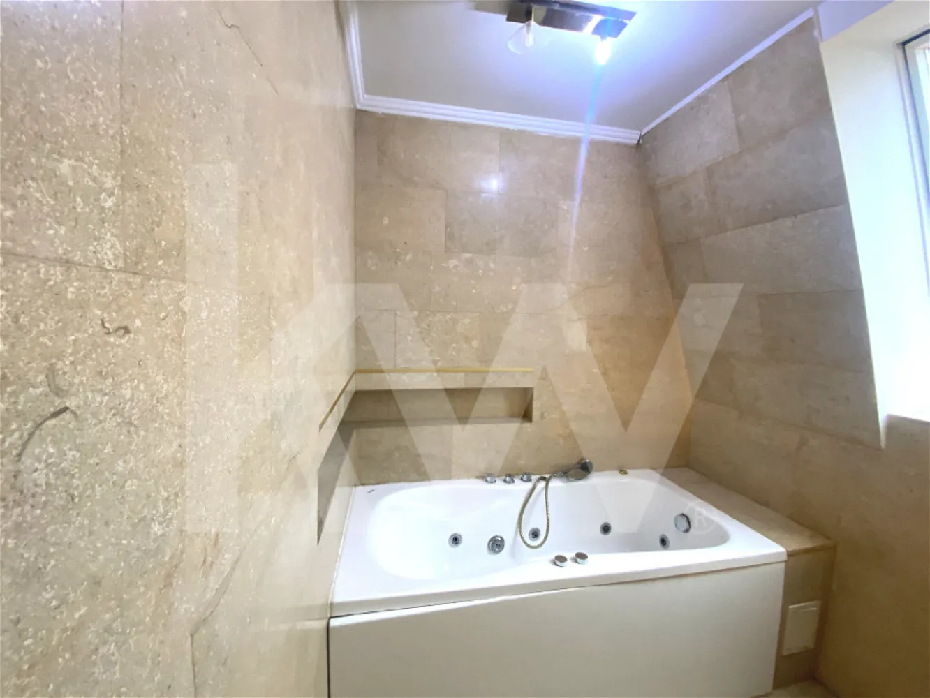 Penthouse 4 camere 166mpu terasa 50mp Cedonia priveliste Munti - Oras