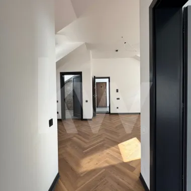 Apartament 3 camere – Mansarda – Turnișor, Sibiu