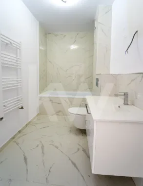Apartament 3 camere - finisat la cheie, intabulat