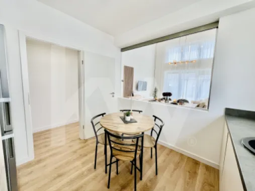 Penthouse 4 camere - mobilat si utilat, intabulat