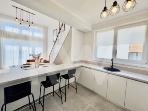 Penthouse 4 camere