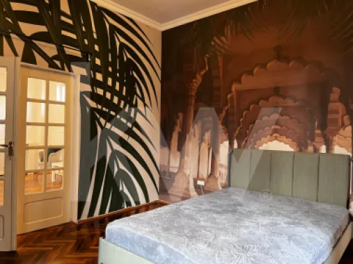 Apartament 3 camere de închiriat – liniște, accesibilitate și viață urbană