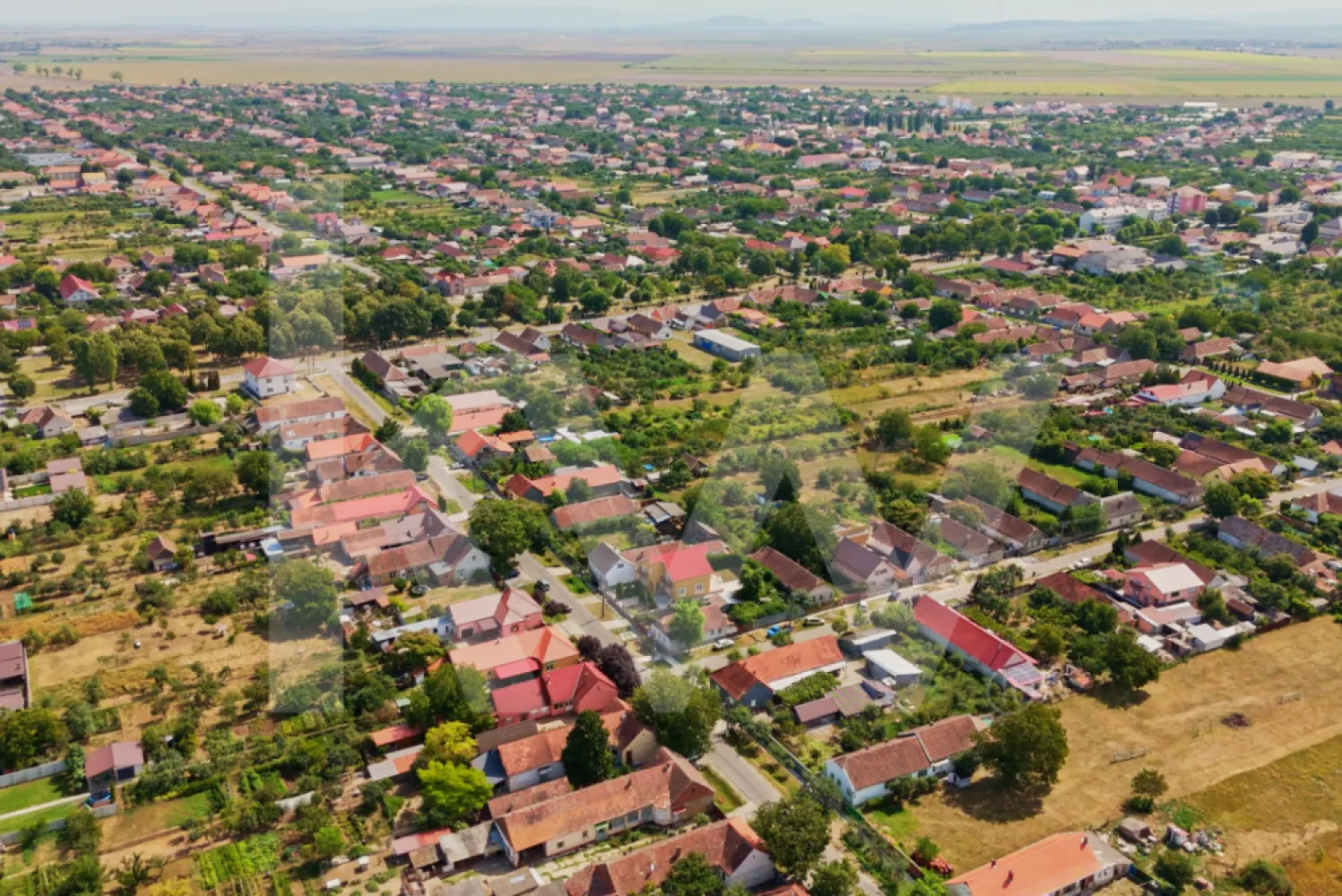 Vila cu 5 dormitoare și grădină generoasă, perfectă pentru familia ta!