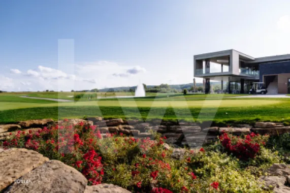 ZALA SPRINGS GOLF RESORT – Un univers dedicat rafinamentului și investiției