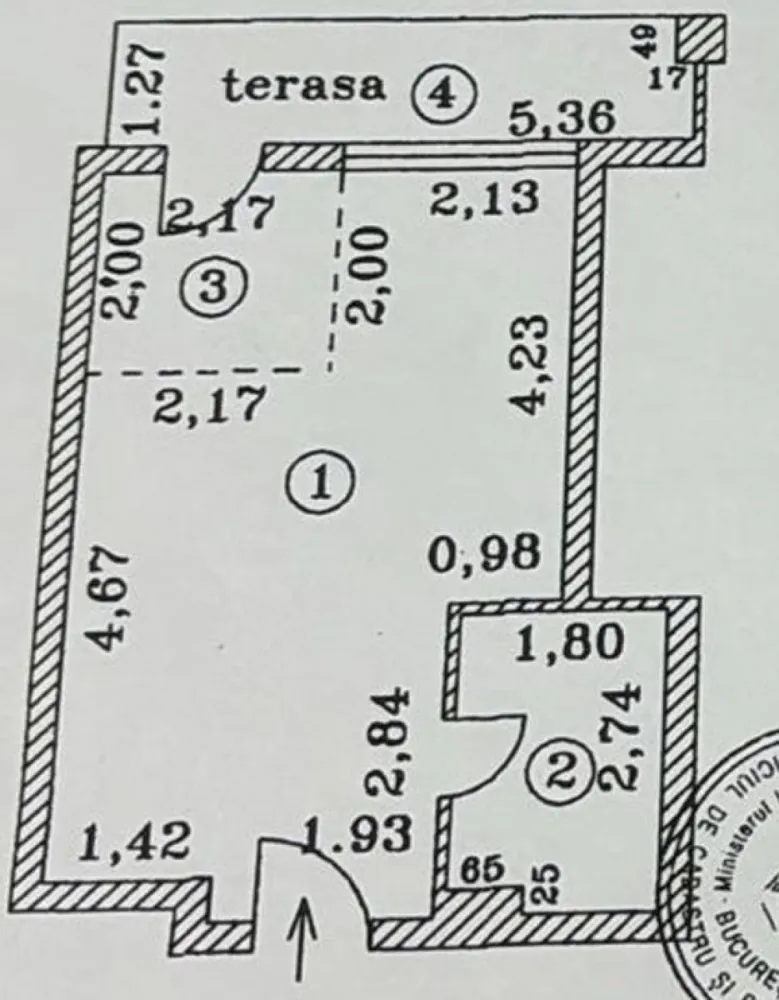Garsonieră de vânzare – Prelungirea Ghencea, Cartier Primăvara - Se oferă spre vânzare garsonieră cochetă, situată pe Prelungirea Ghencea, în cartierul Primăvara, la parterul unui imobil cu regim de înălțime P+3. Ideală atât pentru locuit, cât și pentru investiție (închiriere). Locuința este complet mobilată și utilată, gata de mutare imediată, fără investiții suplimentare. Compartimentarea este eficientă, oferind confort și funcționalitate. Detalii: • Parter din 3 etaje – acces facil • Complet mobilată și utilată • Bucătărie echipată • Baie modernă • Zonă liniștită, cu acces rapid către mijloace de transport, magazine și facilități • Ideală pentru locuit sau investiție Acte la zi. Se acceptă credit.