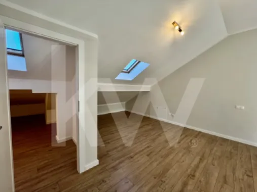 Apartament tip Penthouse- Zona Industrială Vest - Încălzire în pardoseală