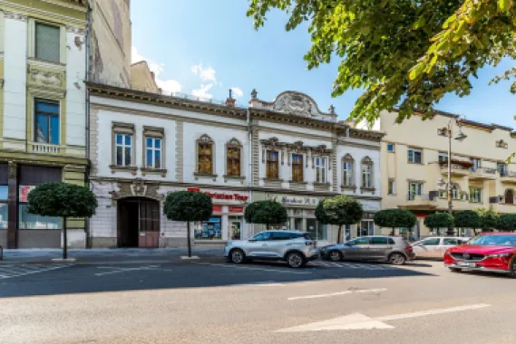 Apartament istoric pe Bulevardul Revoluției