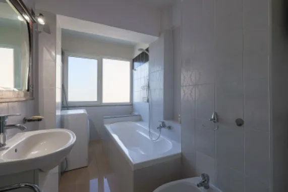 Apartament mobilat și utilat în Piața Spitalului - investitie sigura!