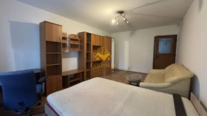 3 camere, decomandate, 2 balcoane, 2 bai, Manastur Zona 18 GYM, Tasnad