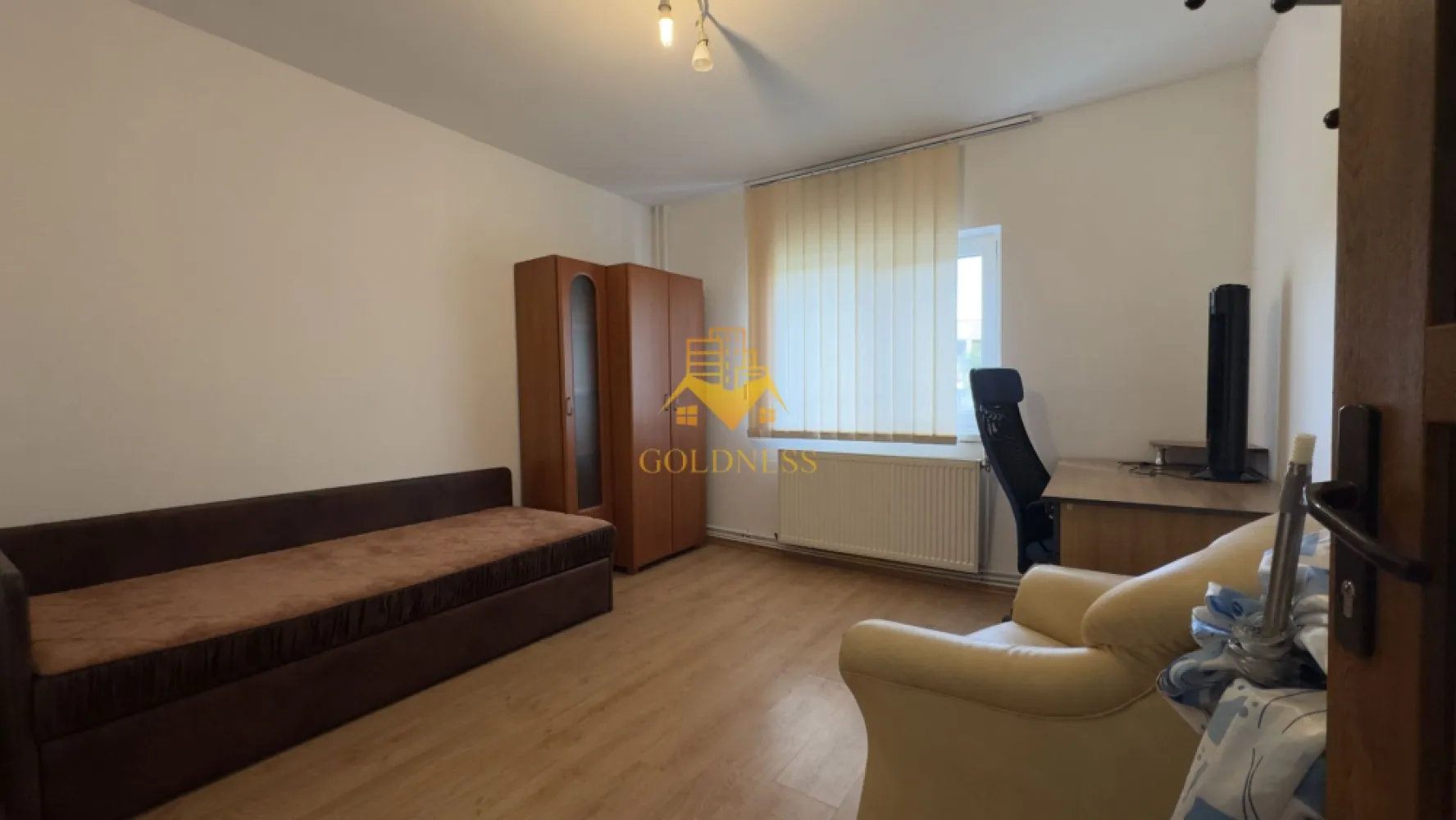 3 camere, decomandate, 2 balcoane, 2 bai, Manastur Zona 18 GYM, Tasnad
