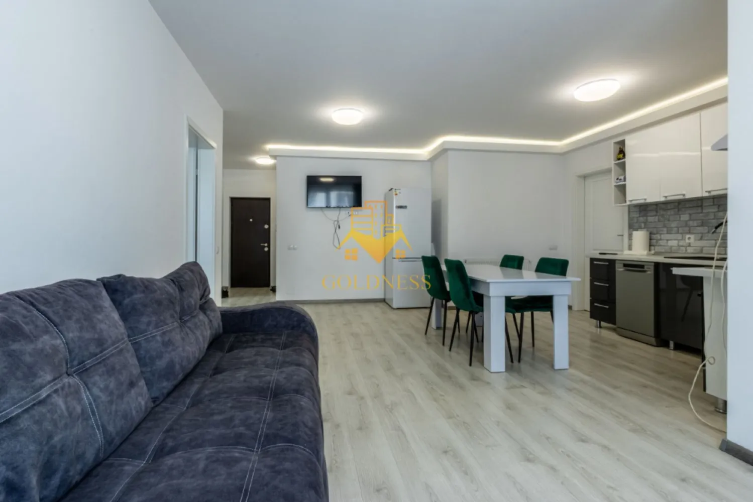 3 camere,2 bai,modern,bloc nou, parcare,Floresti Zona BMW, Avram Iancu