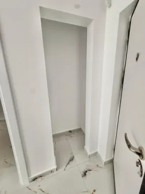 Garsoniera cartier Militari Residence- mutare imediata!!