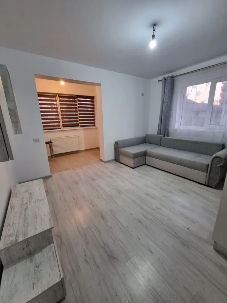 Ap 2 cam Militari Residence cu parcare