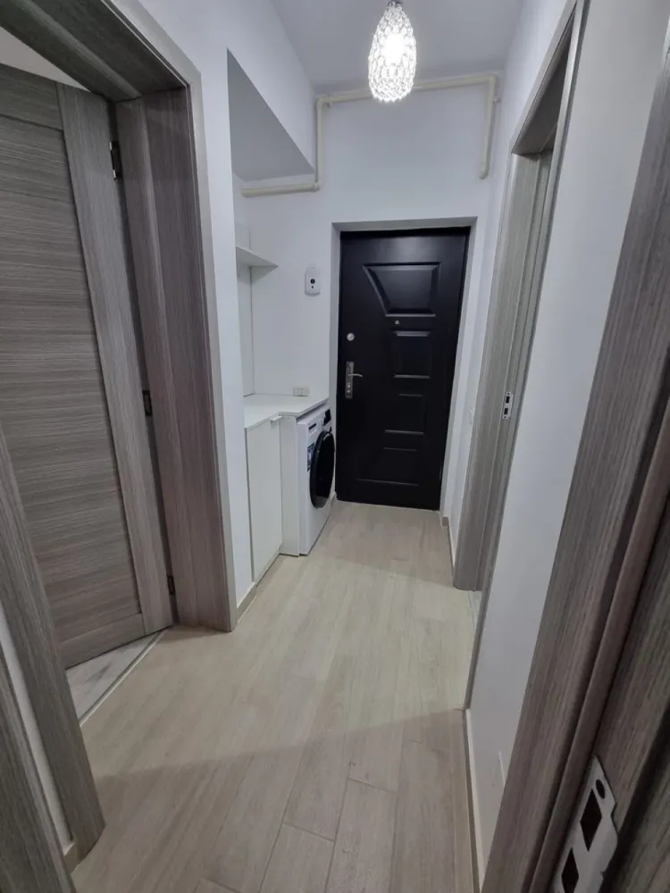 Ap 2 cam Militari Residence cu parcare