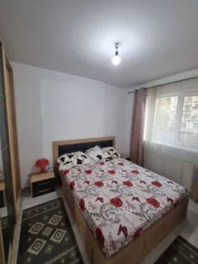 Ap 2 cam Militari Residence cu parcare