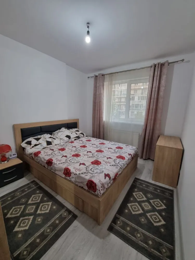 Ap 2 cam Militari Residence cu parcare