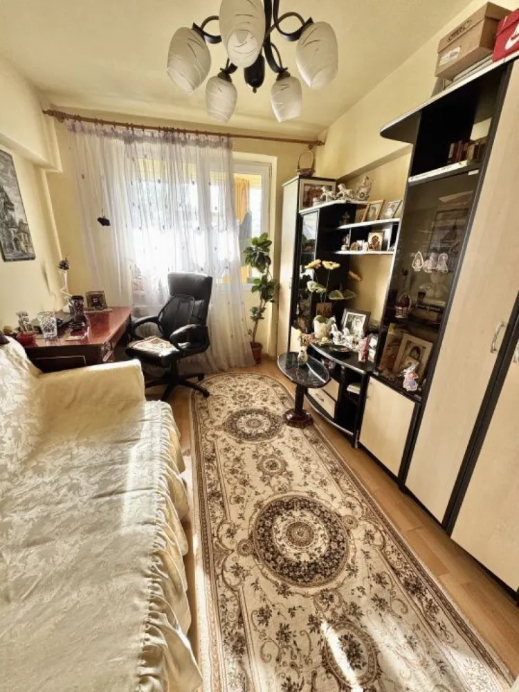 Apartament 3 camere sos. Giurgiului