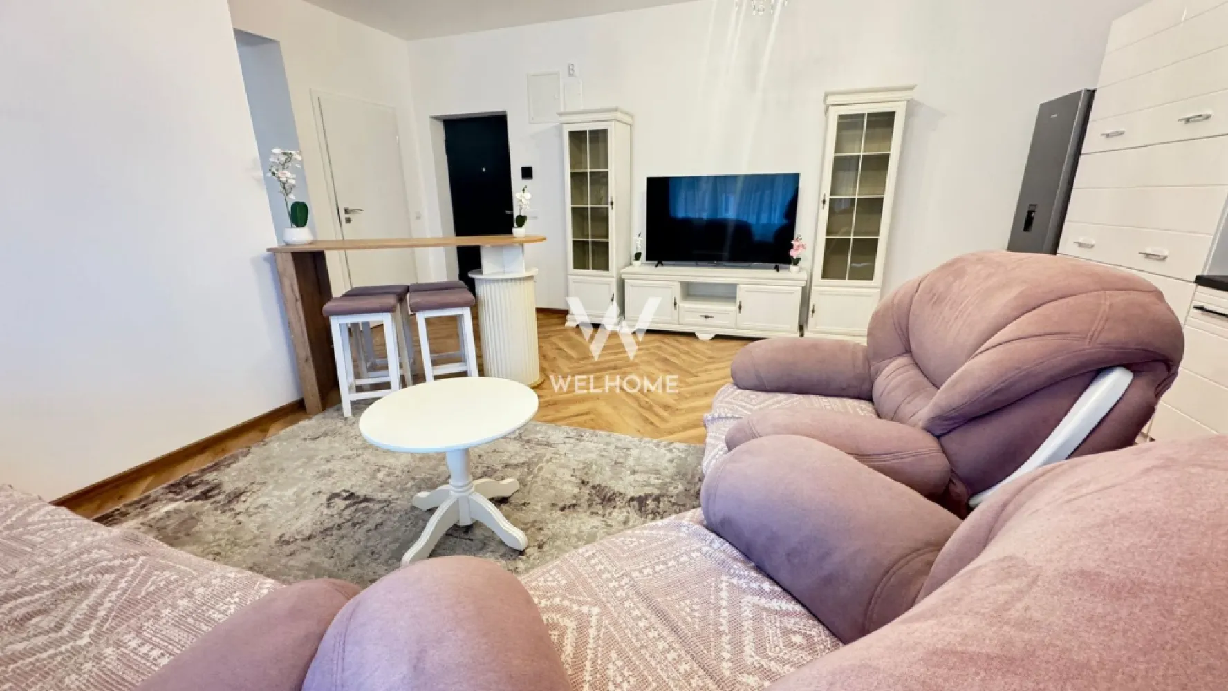 Apartament 3 camere de închiriat – zonă centrală, lângă Mall-ul nou