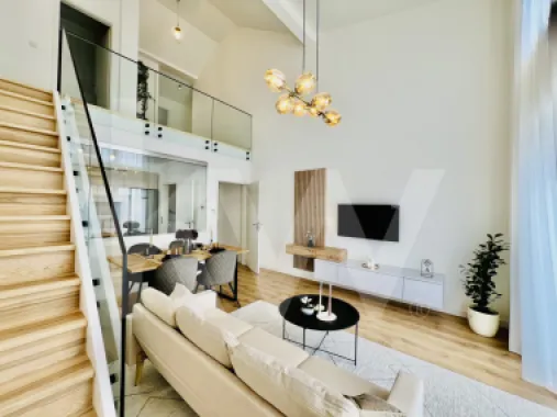 Penthouse 4 camere - mobilat si utilat, intabulat