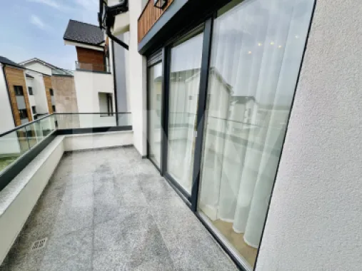 Penthouse 4 camere - mobilat si utilat, intabulat