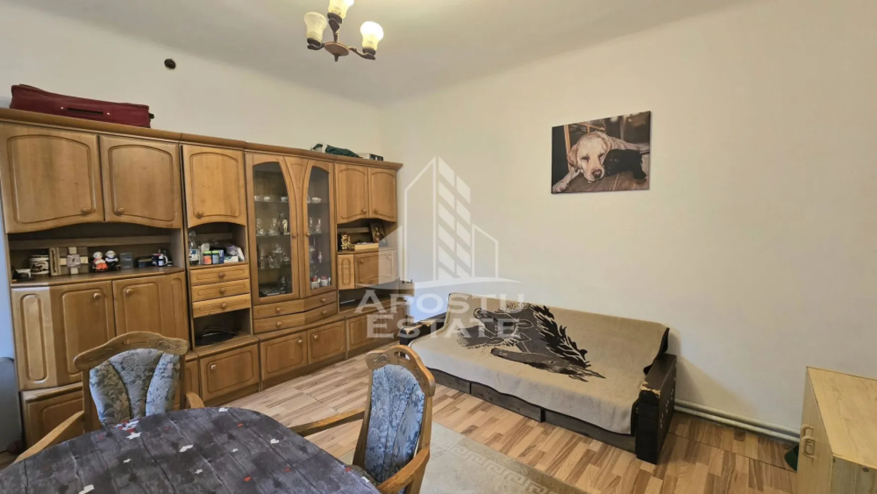 Casa cu 7 camere si 4 bai, centrala proprie, zona Odobescu