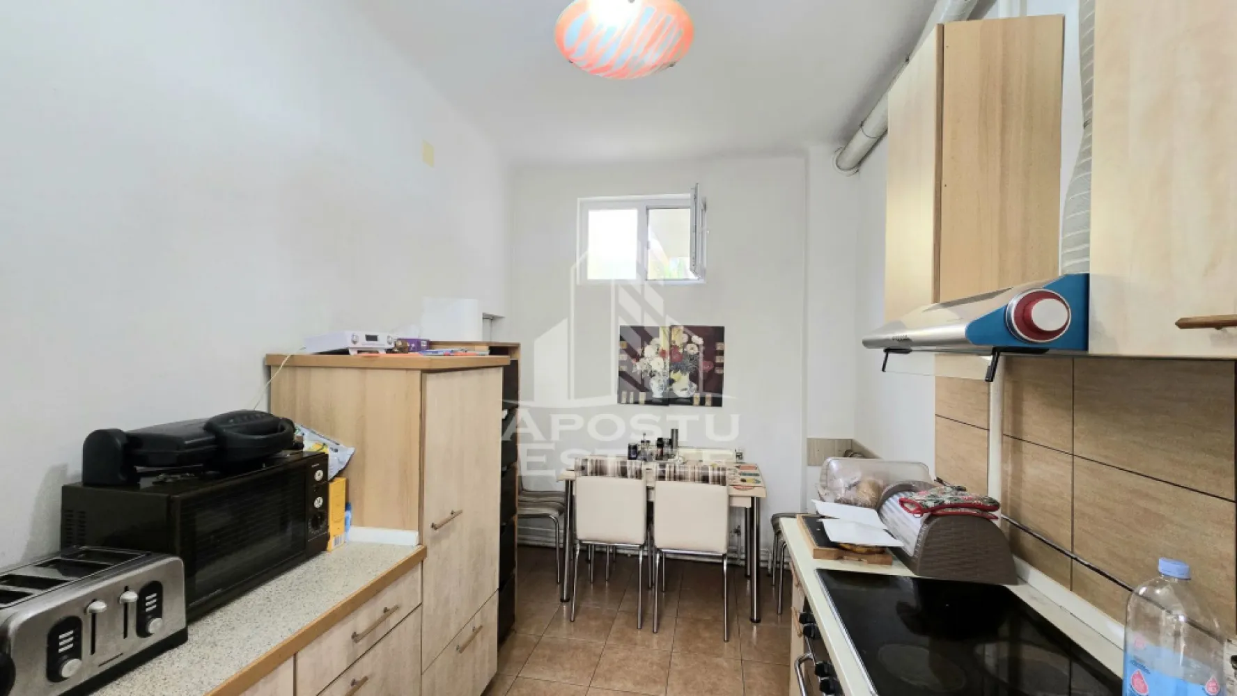 Casa cu 7 camere si 4 bai, centrala proprie, zona Odobescu