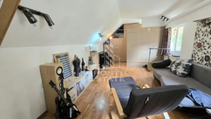 Casa cu 7 camere si 4 bai, centrala proprie, zona Odobescu