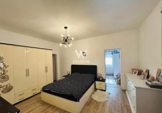 Casă pe un nivel în zonă accesibilă și liniștită + hala in Sura Mare