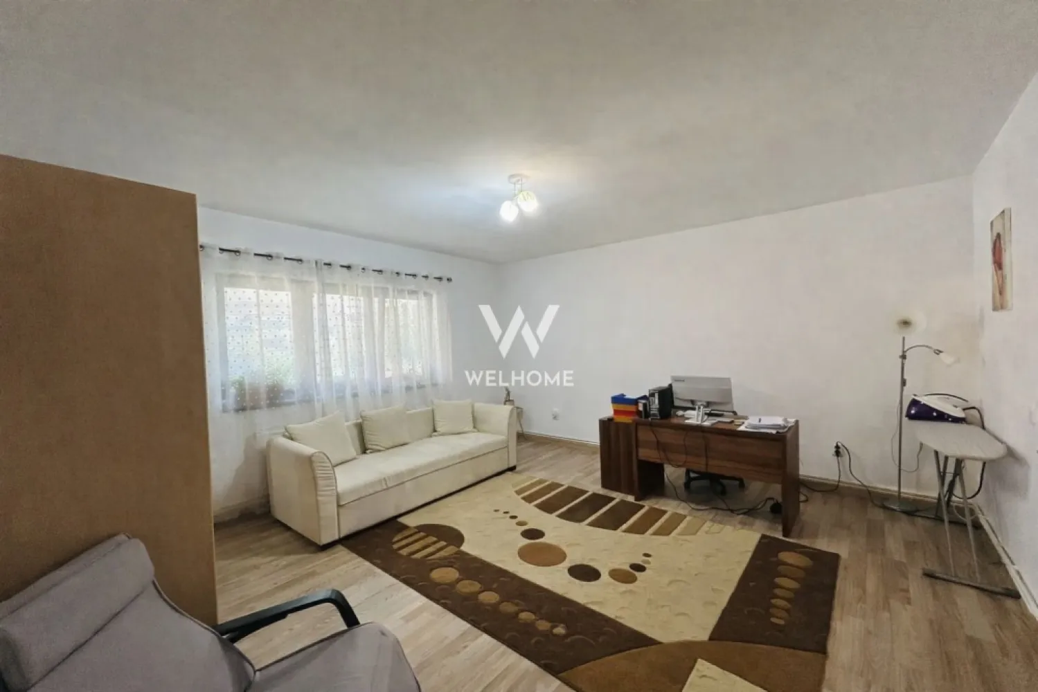 Casă pe un nivel în zonă accesibilă și liniștită + hala in Sura Mare