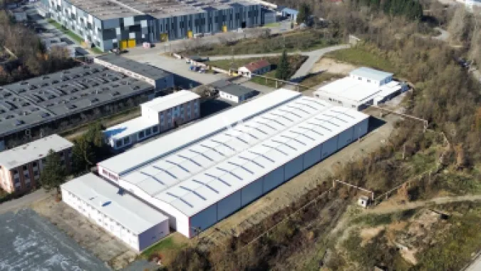 SPATIU INDUSTRIAL, 6857 MP - recent renovat-pod rulant-1000kw - Marsa