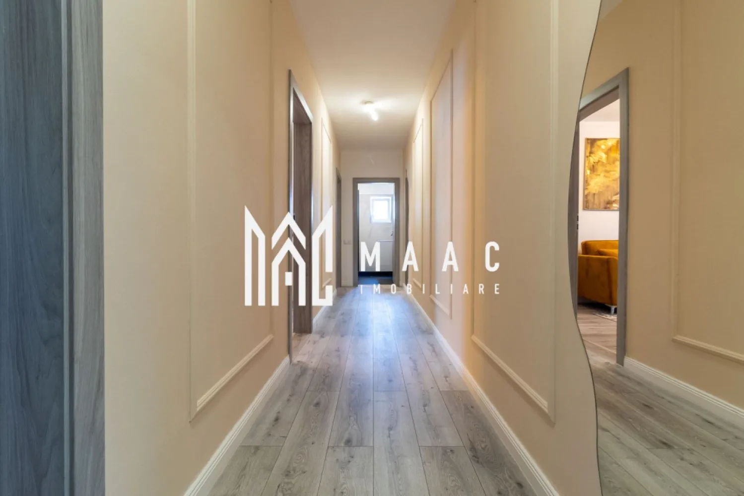 Apartament 2 camere | Decomandat | Modern | Balcon | Parcare